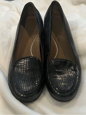 Dansko Nastacia Women's Black Croc Leather Loafers size 41 /US 10 1/2-11